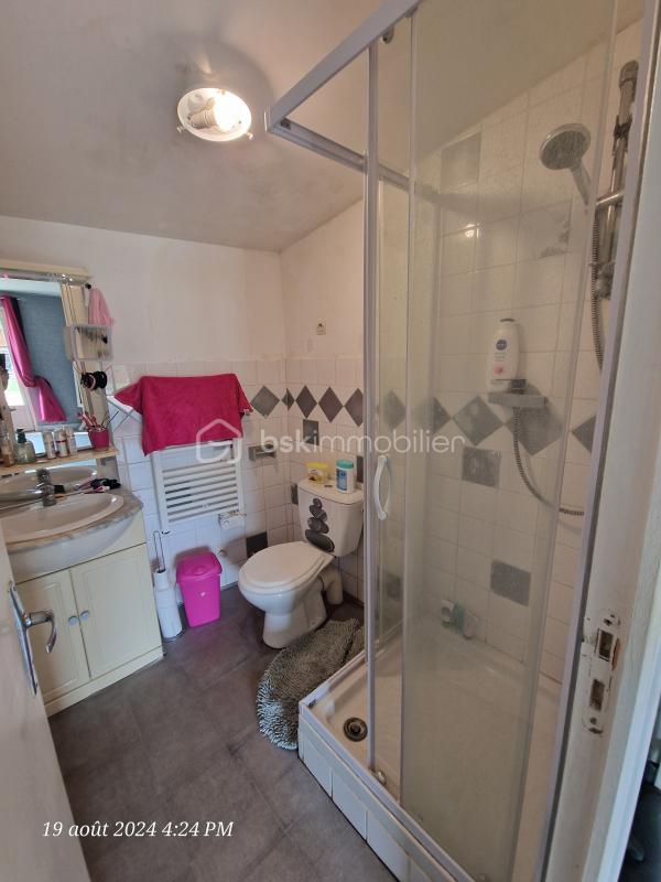 Longère - 213 m² - 6 pièces