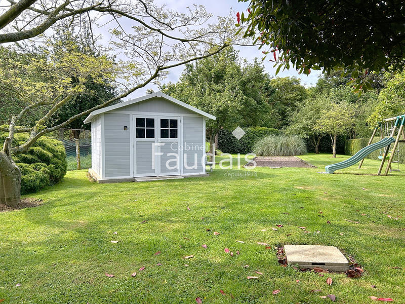 Maison - 175 m² - 7 pièces