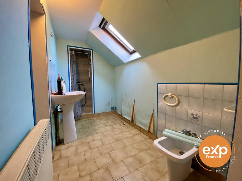 Maison traditionnelle - 75 m² - 4 pièces