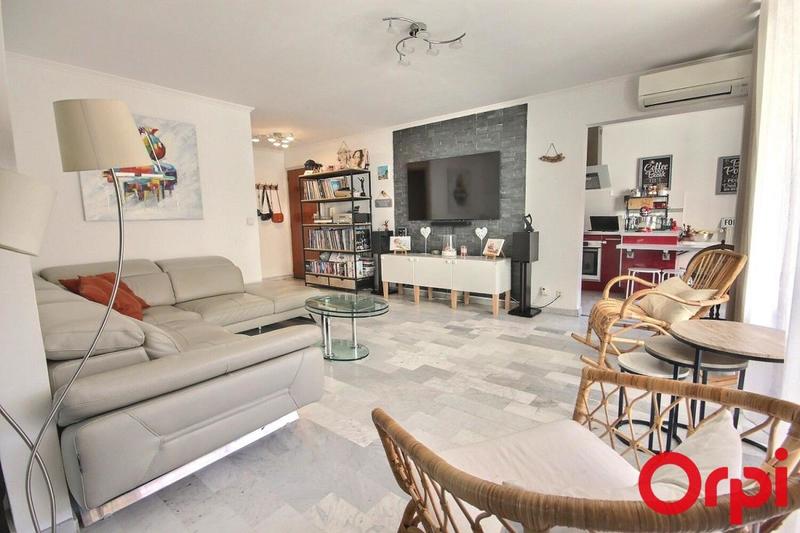 Appartement - 82 m² - 4 pièces