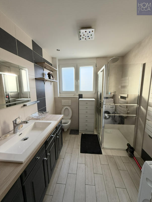 Appartement - 60 m² - 3 pièces