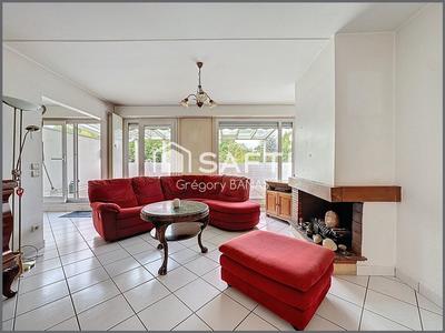 Maison - 130 m² - 4 pièces