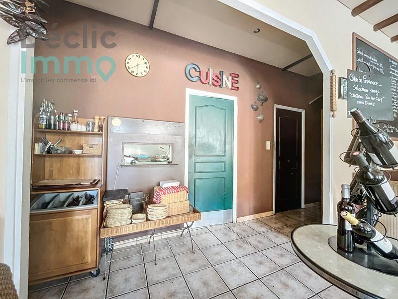 Local d'activités - 201 m² - 7 pièces