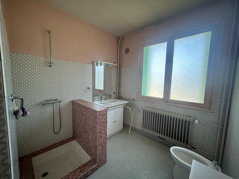 Maison - 175 m² - 7 pièces