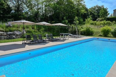 Maison - 185 m² - 11 pièces