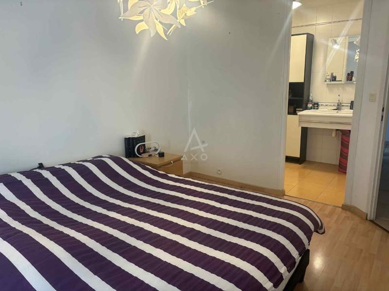 Maison - 187 m² - 7 pièces