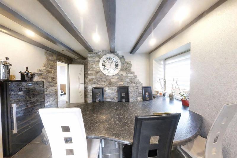 Ferme - 200 m² - 6 pièces