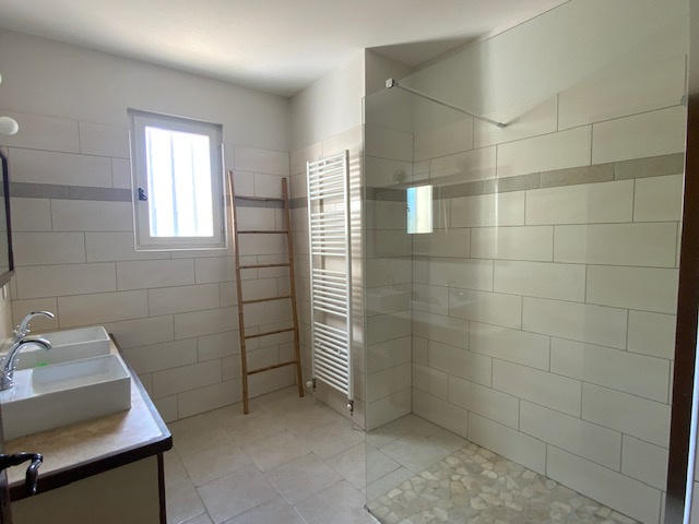 Maison - 138 m² - 4 pièces