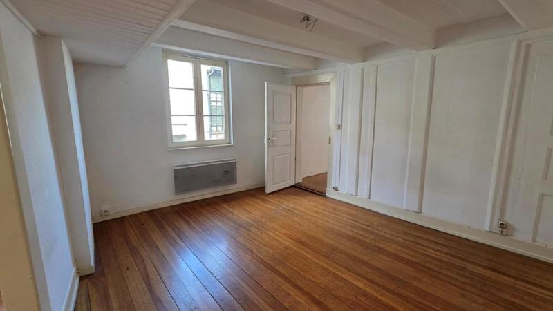 Appartement - 61 m² - 2 pièces