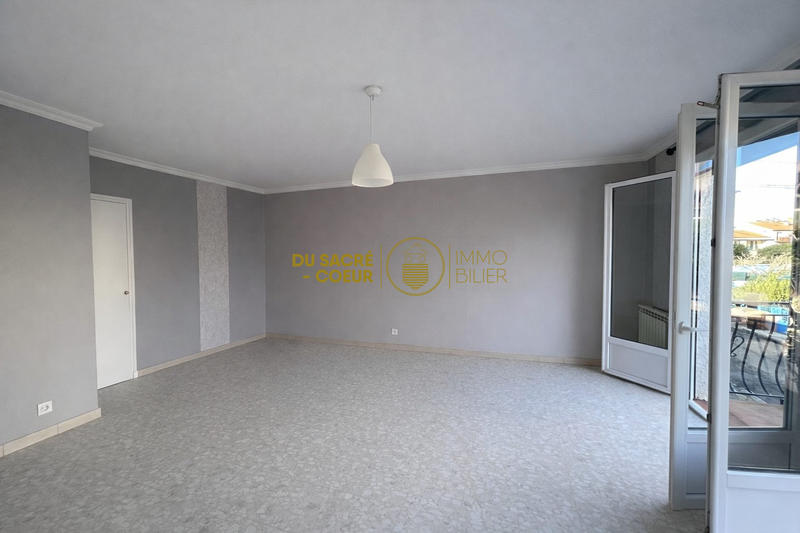 Appartement - 80 m² - 3 pièces