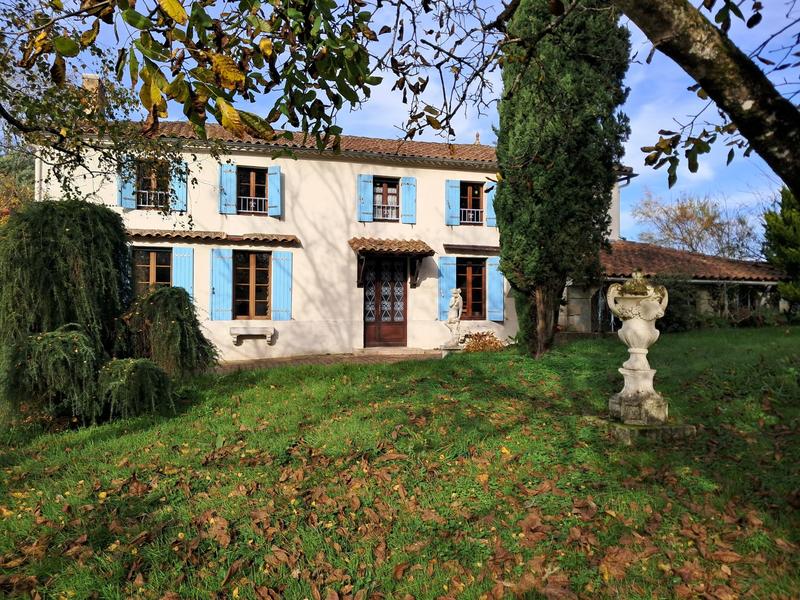 Maison ancienne - 150 m² - 5 pièces
