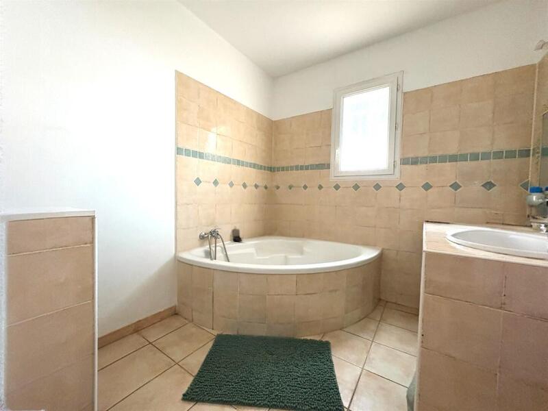 Villa - 135 m² - 6 pièces