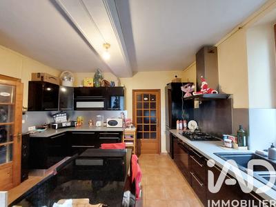 Maison - 117 m² - 5 pièces