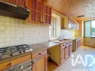 Maison - 98 m² - 5 pièces