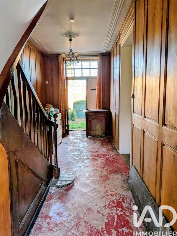 Maison - 235 m² - 10 pièces