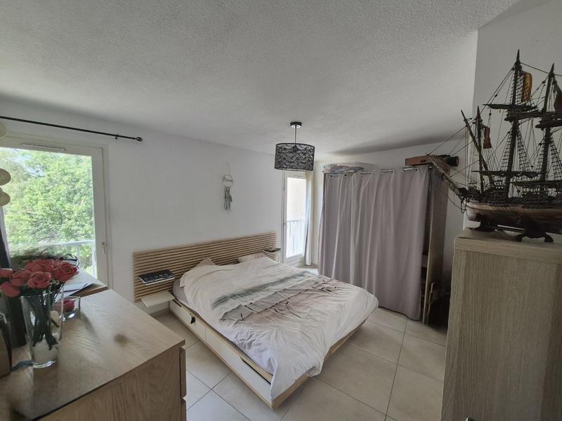 Appartement - 85 m² - 4 pièces