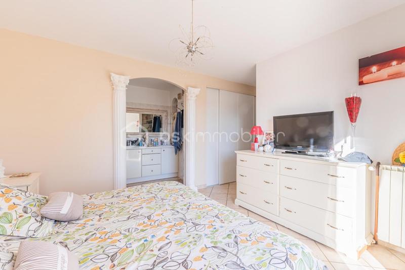 Maison - 163 m² - 5 pièces