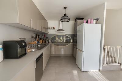 Maison - 82 m² - 4 pièces