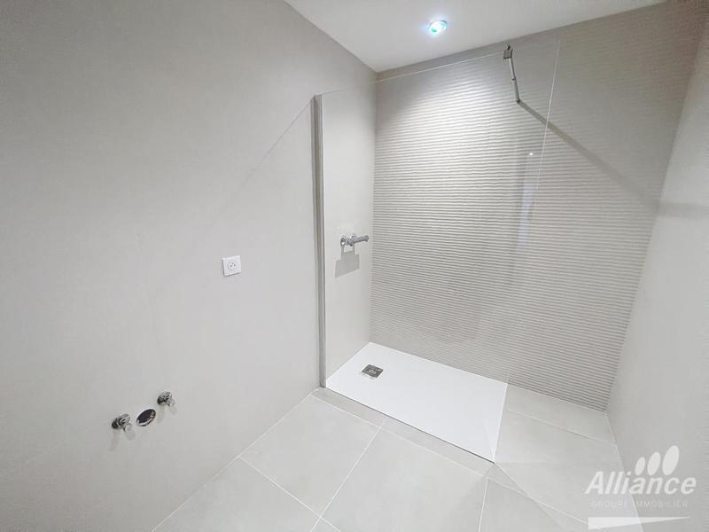 Appartement - 83 m² - 5 pièces