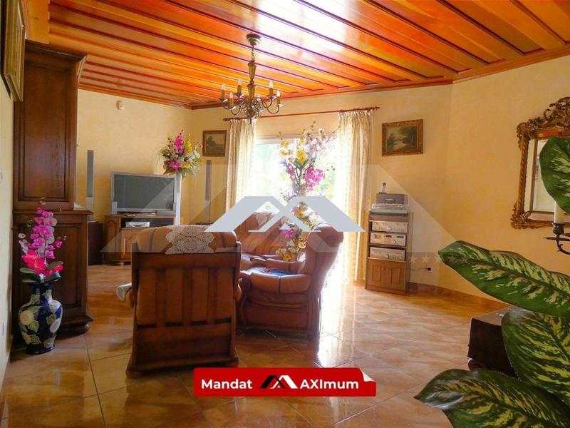 Villa - 166 m² - 6 pièces