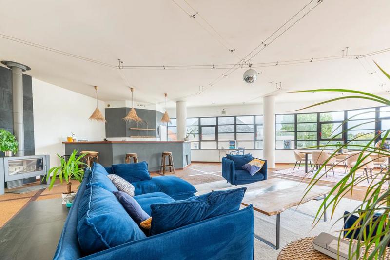 Appartement - 200 m² - 4 pièces