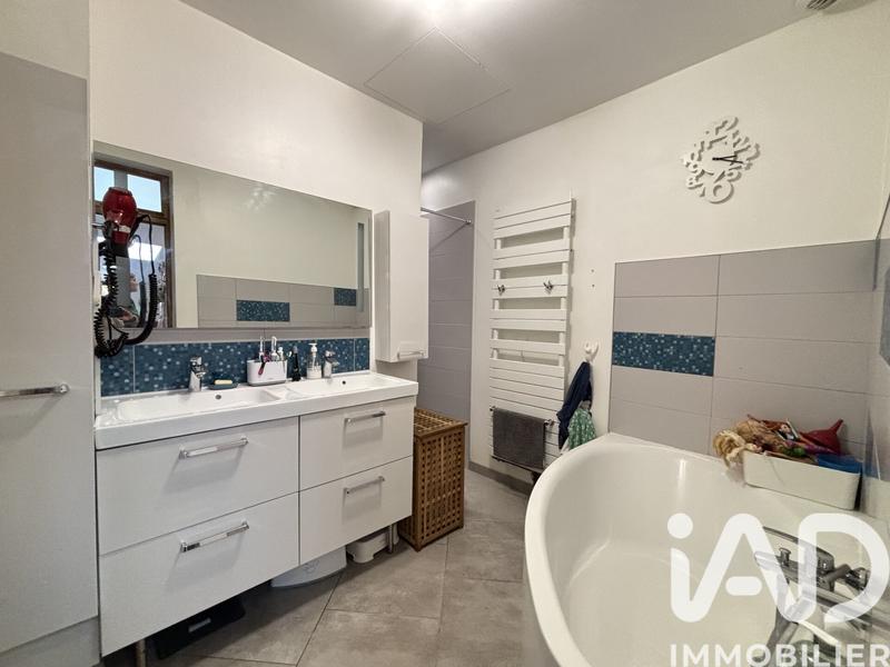 Maison - 110 m² - 6 pièces