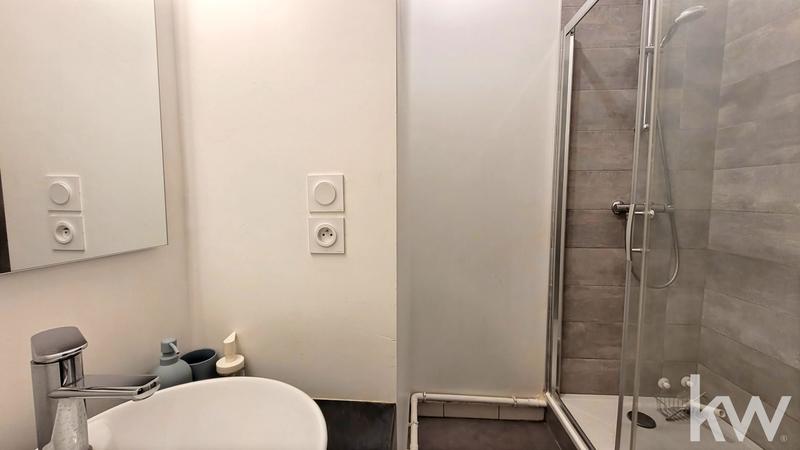 Appartement - 95 m² - 5 pièces