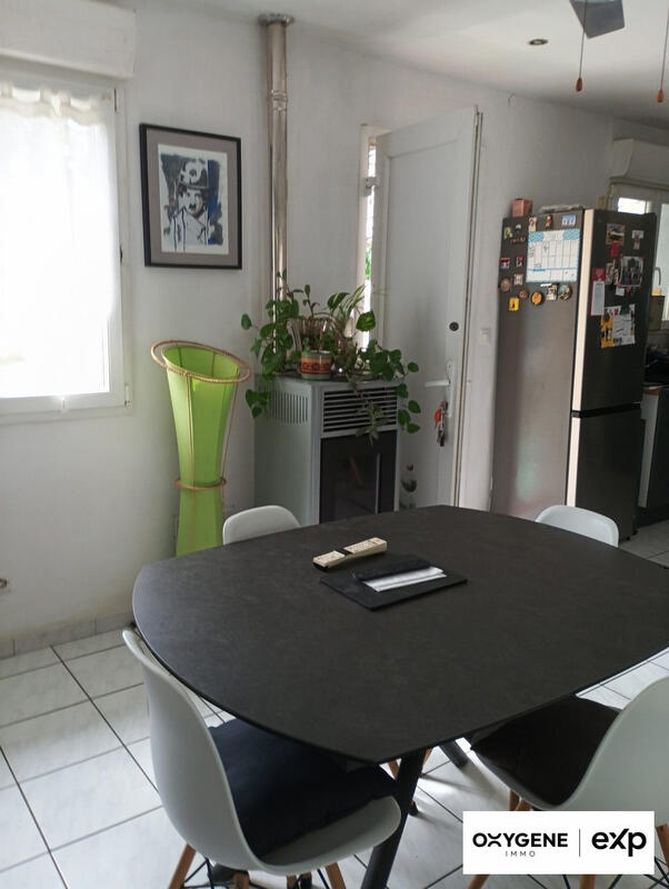 Maison - 163 m² - 6 pièces