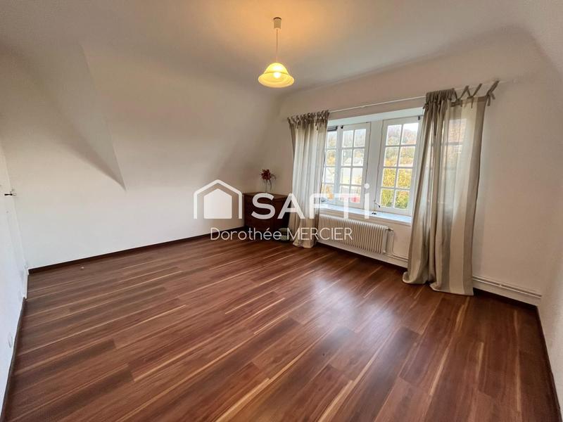 Maison - 176 m² - 7 pièces