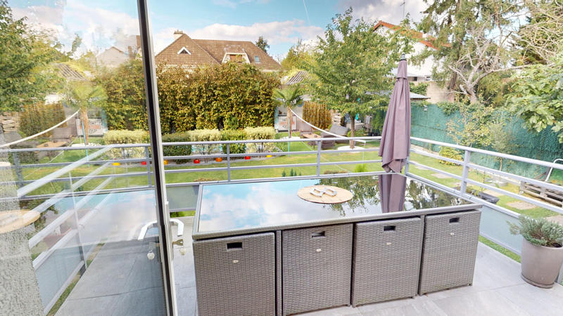 Maison - 88 m² - 4 pièces