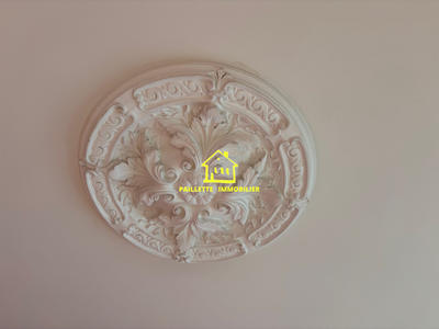 Appartement - 93 m² - 5 pièces