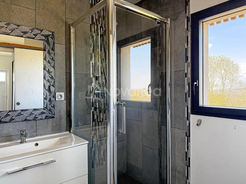 Villa - 166 m² - 7 pièces