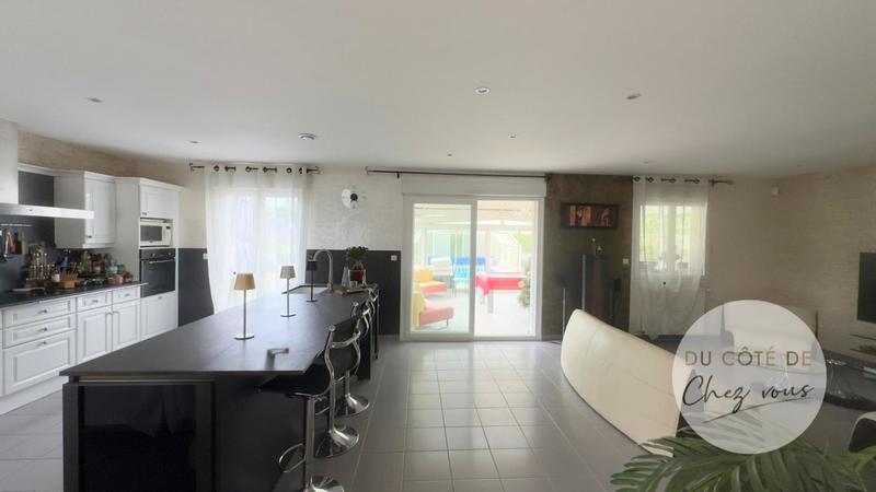 Villa - 138 m² - 6 pièces