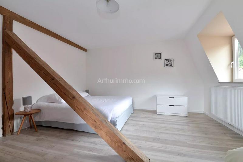 Maison - 742 m² - 12 pièces