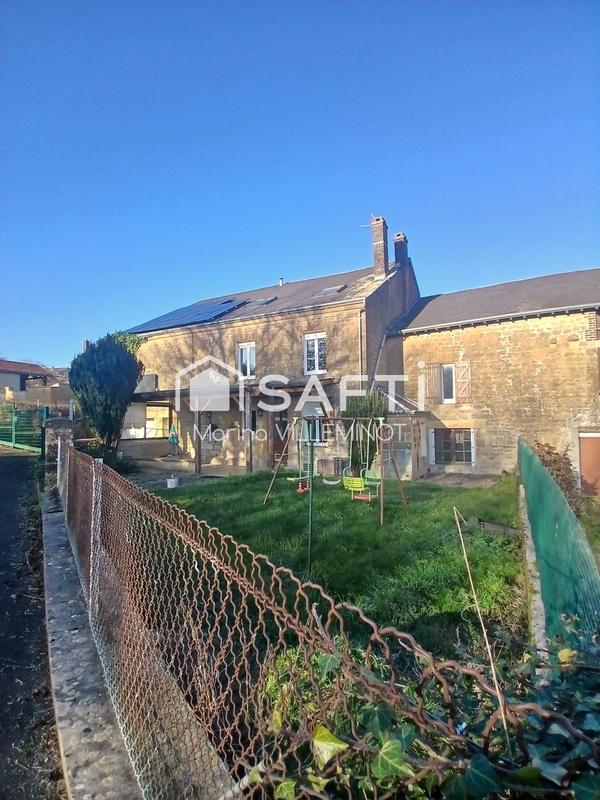 Maison - 227 m² - 7 pièces