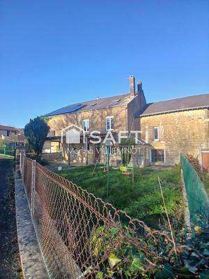 Maison - 227 m² - 7 pièces