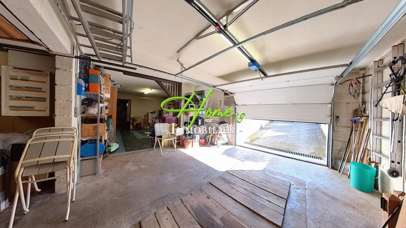 Maison - 162 m² - 8 pièces