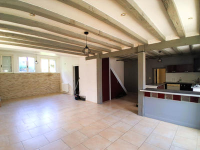 Maison - 110 m² - 5 pièces