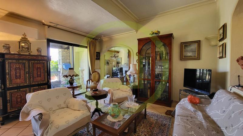 Maison - 152 m² - 6 pièces