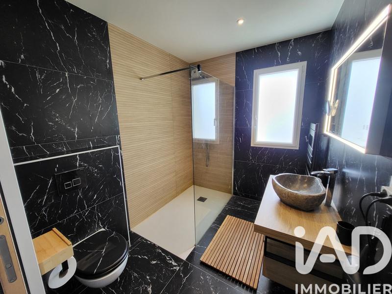 Maison - 158 m² - 5 pièces