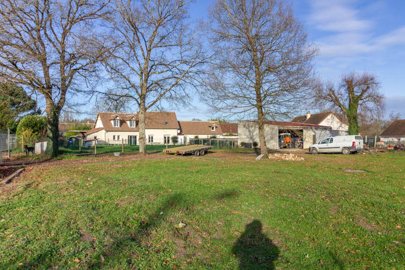 Maison - 196 m² - 7 pièces