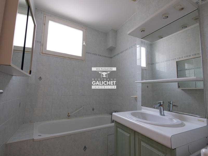 Appartement - 81 m² - 4 pièces