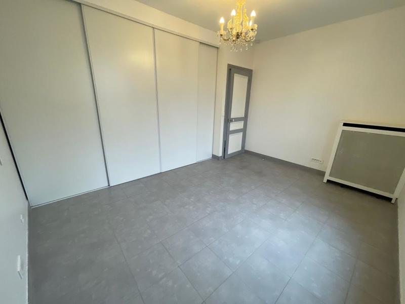 Appartement - 76 m² - 3 pièces