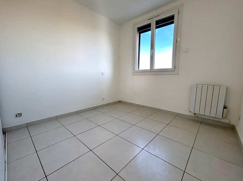 Appartement - 65 m² - 4 pièces