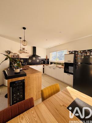 Maison - 107 m² - 5 pièces