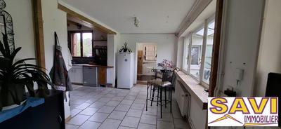 Maison - 122 m² - 5 pièces