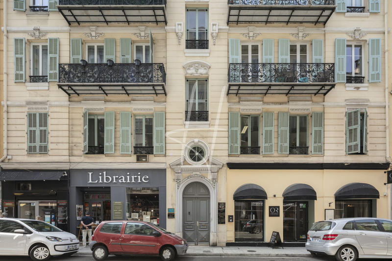 Appartement - 87 m² - 4 pièces