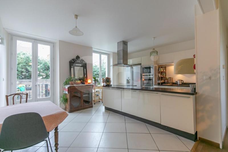 Appartement - 77 m² - 4 pièces