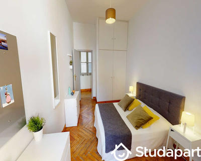 Chambre - 120 m² - 1 pièce