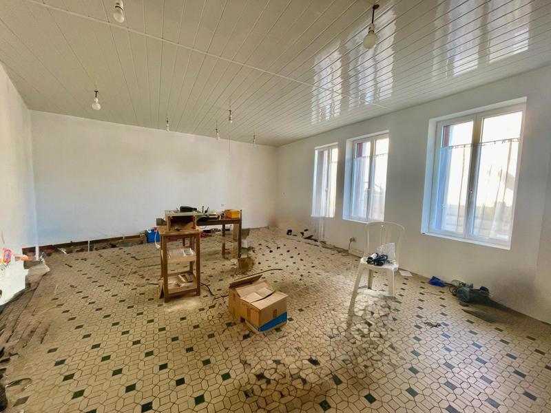 Maison - 205 m² - 8 pièces